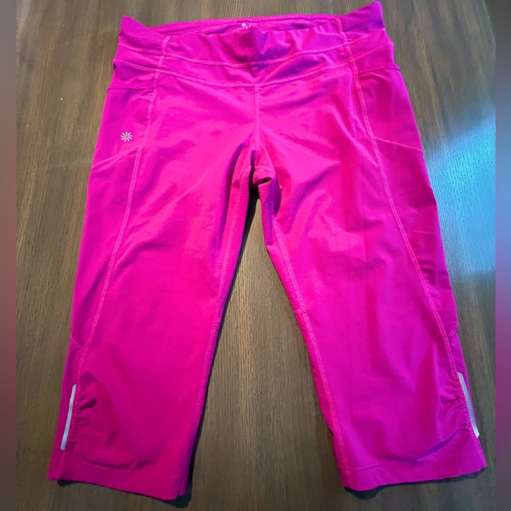 Athleta Be Free Reflective Crop Knicker Run